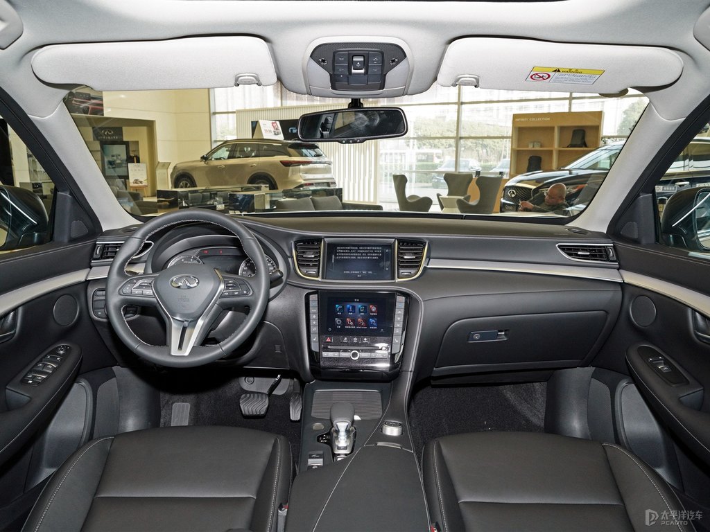 瑩貝白英菲尼迪QX50中控內(nèi)飾圖片