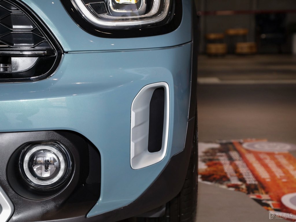 ȼMINI COUNTRYMAN܇(ch)^^(gun)DƬ