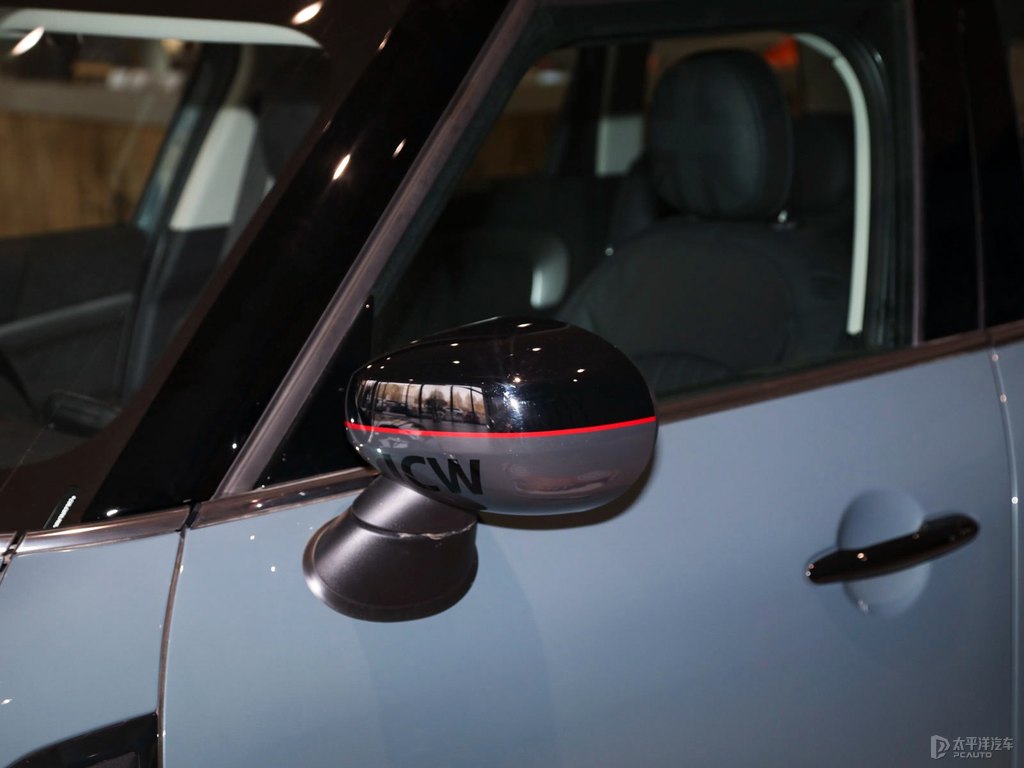 ȼMINI COUNTRYMAN܇^DƬ