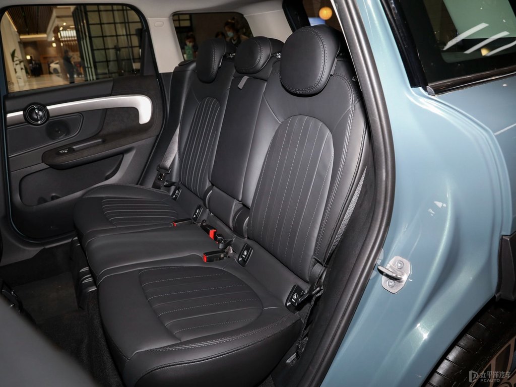 ȼMINI COUNTRYMAN΃DƬ