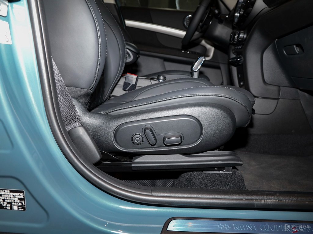 ȼMINI COUNTRYMAN΃DƬ