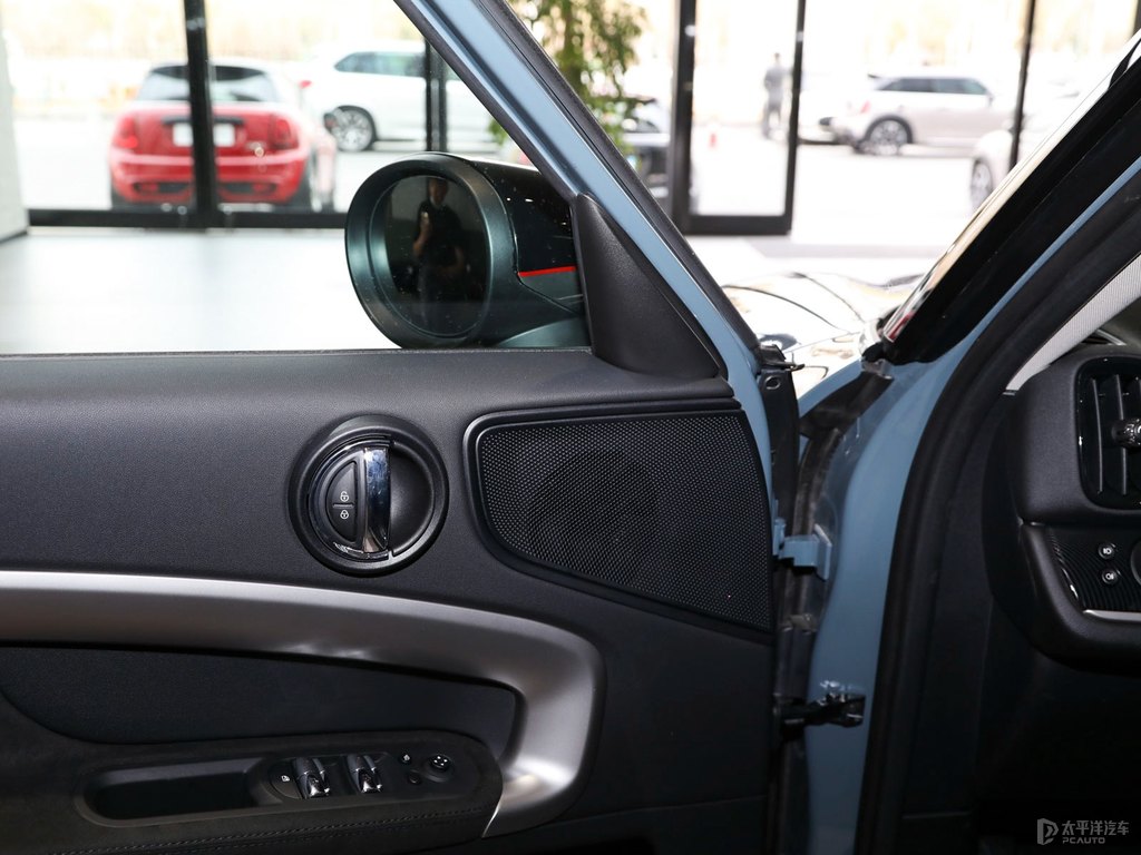 ȼMINI COUNTRYMAN܇DƬ