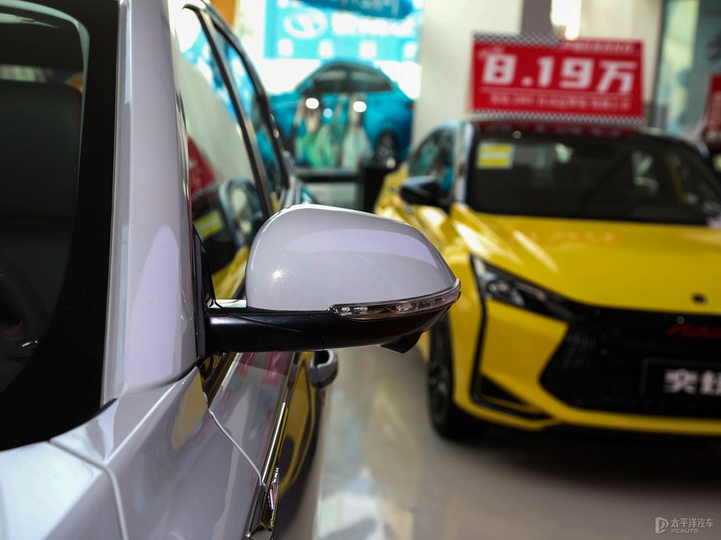 星河匯東風風神AX7車身外觀圖片
