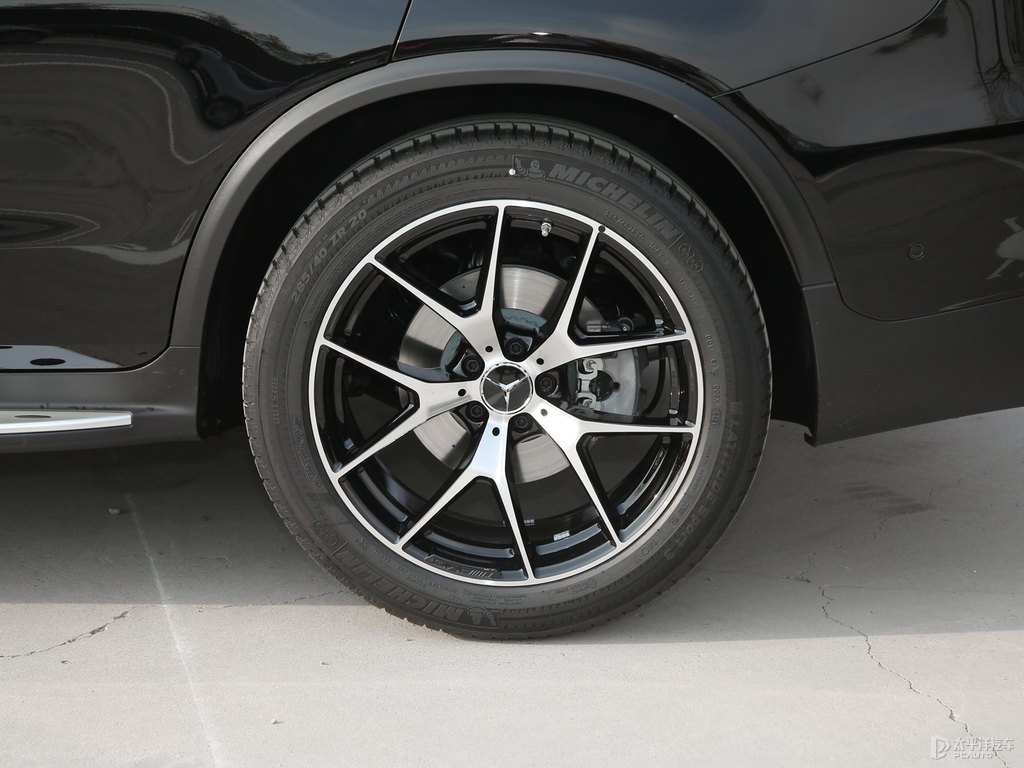 ׎rGLC ISUV AMG܇^DƬ