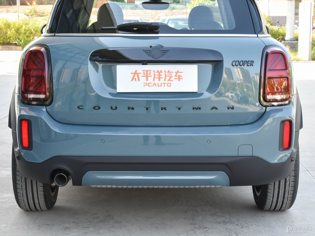 ɫ+ȼMINI COUNTRYMAN܇β^DƬ