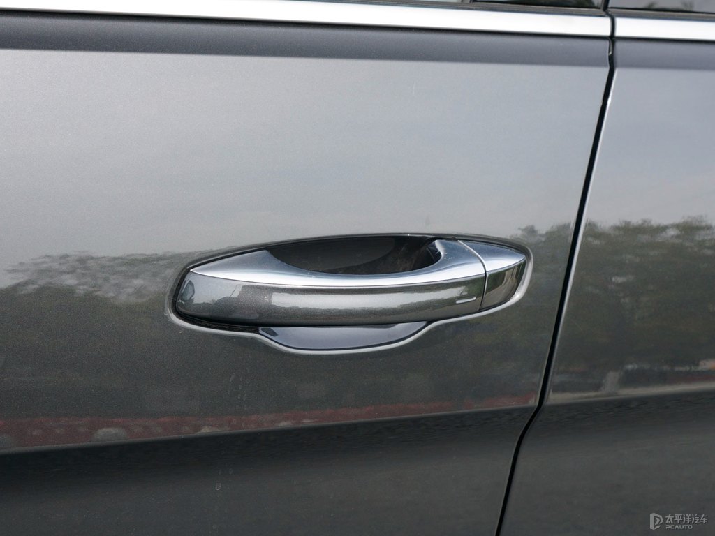 碳晶灰途昂X車身外觀圖片