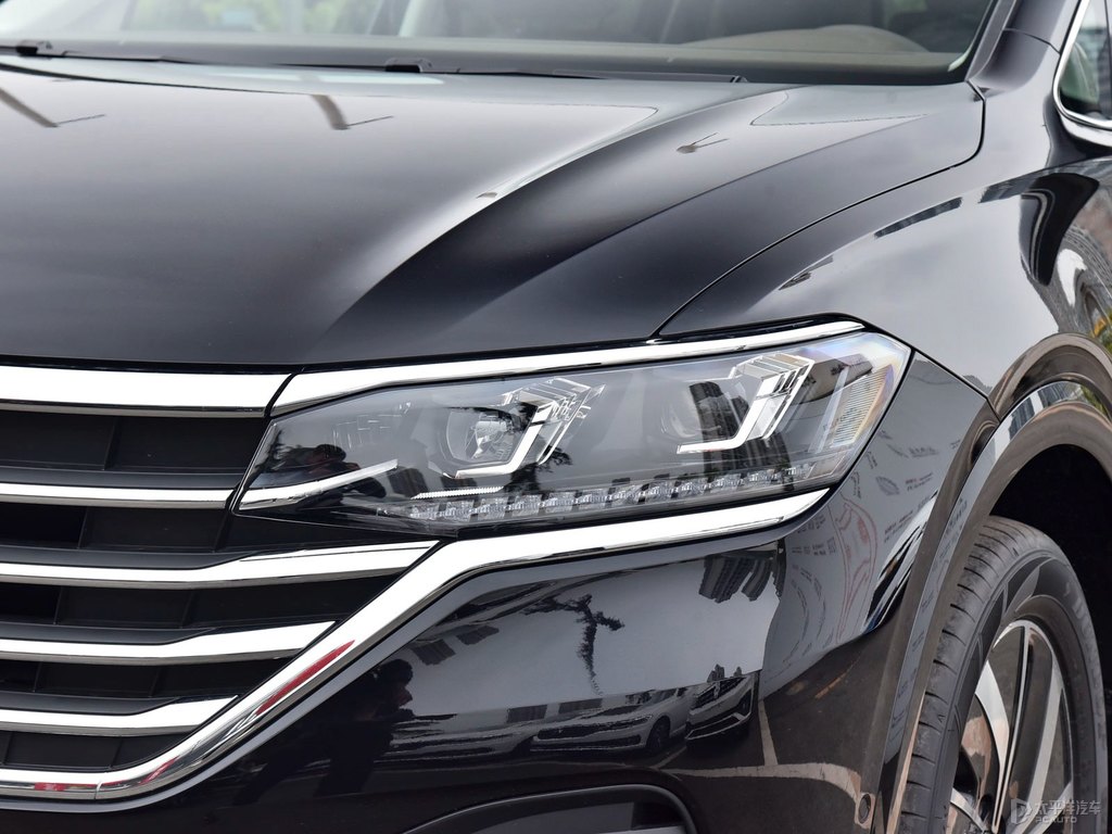 玄武黑威然車頭外觀圖片