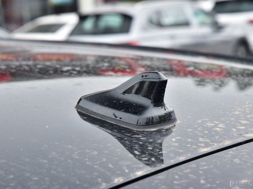 玄武黑威然車(chē)身外觀圖片