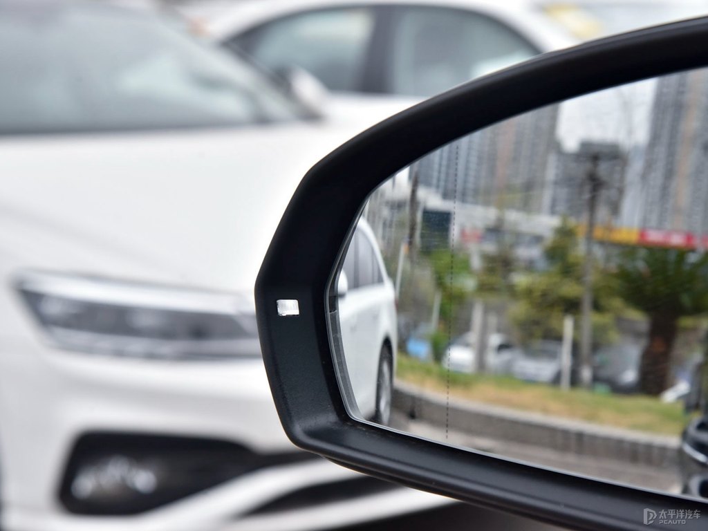 玄武黑威然車身外觀圖片