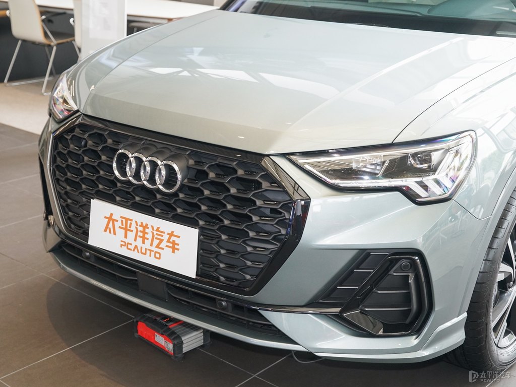 鱷魚綠奧迪Q3 Sportback車頭外觀圖片