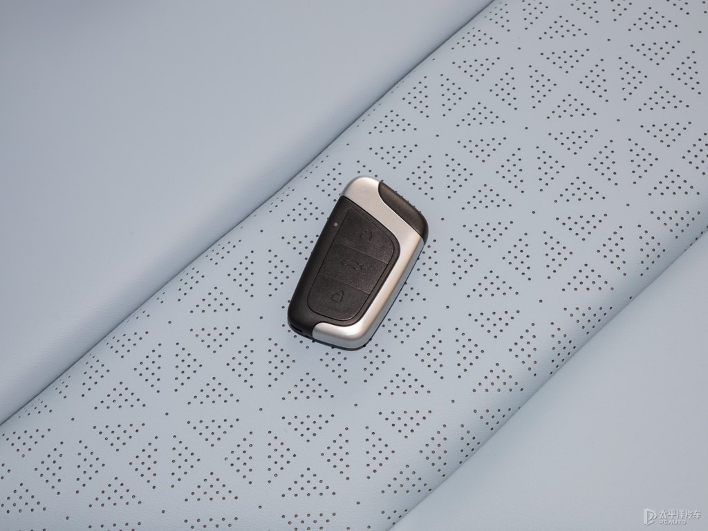 ɫ+ŵ°СΛρ(ji)(ji)DƬ