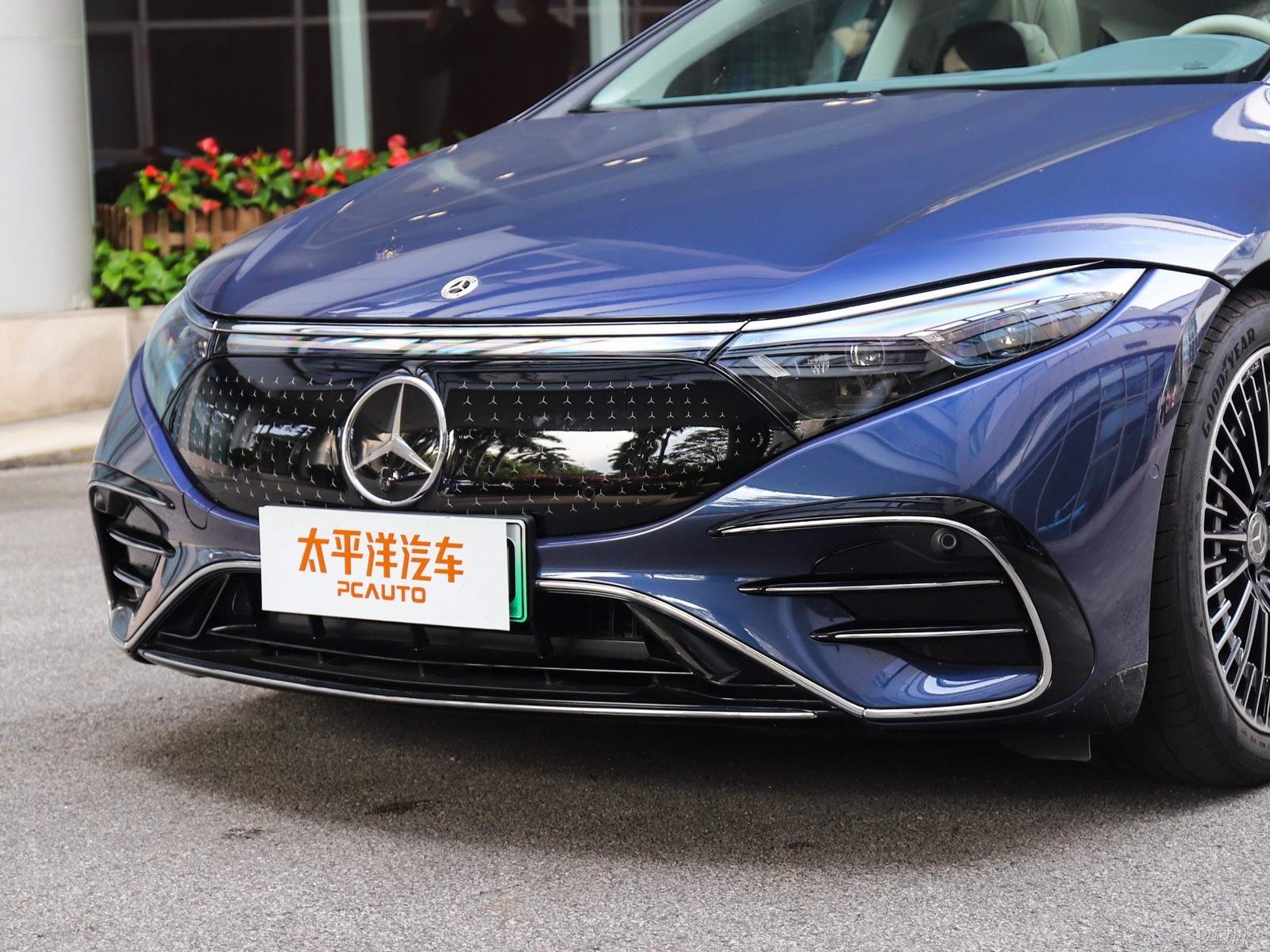 奔馳EQS外觀高清大圖