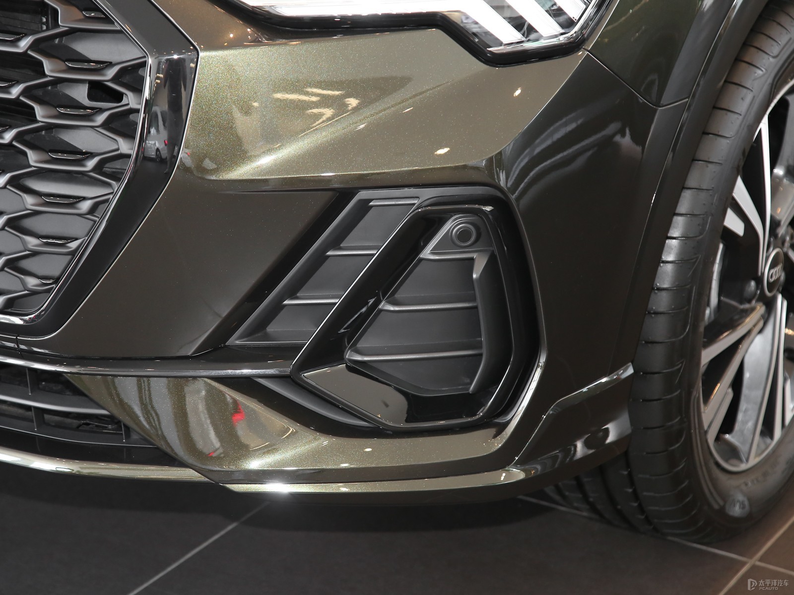 奧迪Q3 Sportback外觀高清大圖