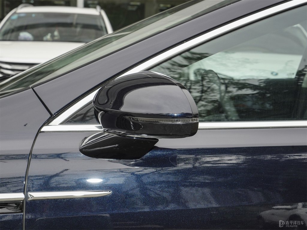 墨玉黑君越車身外觀圖片