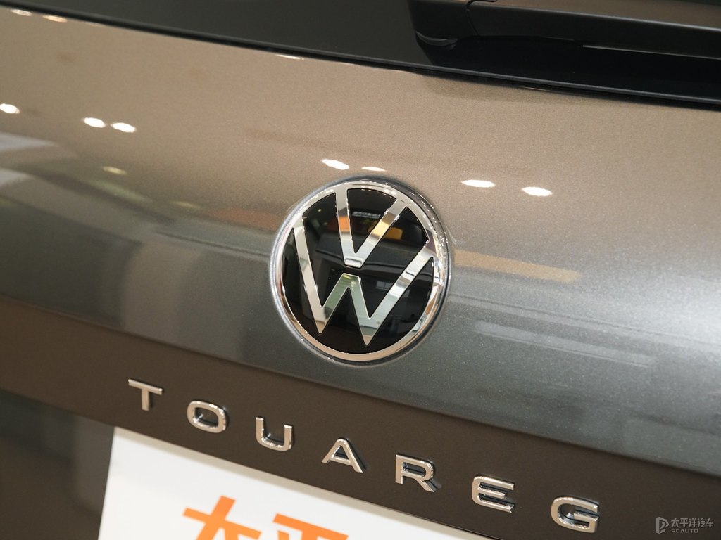 深邃棕途銳車尾外觀圖片