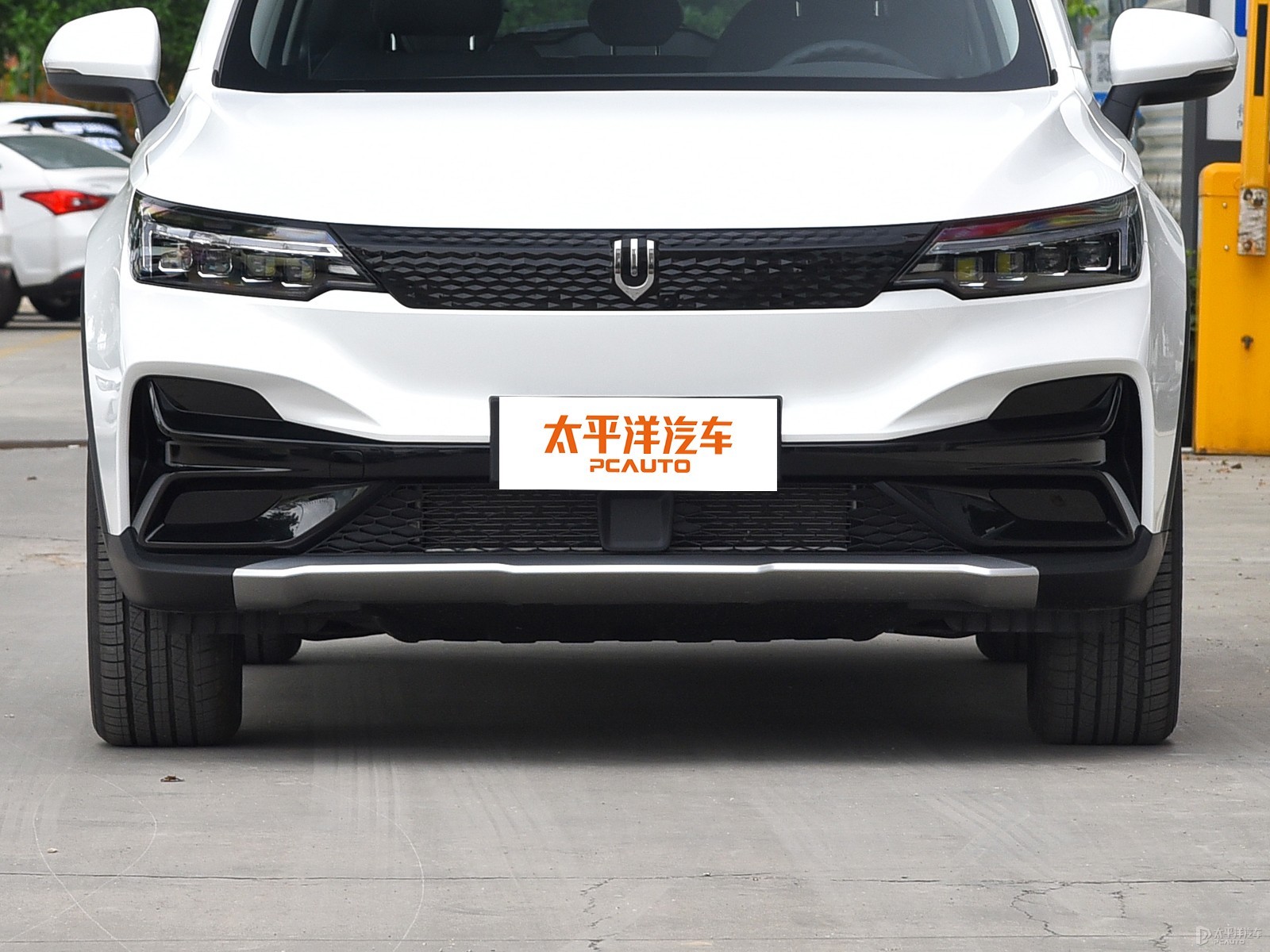 創(chuàng)維汽車EV6外觀高清大圖