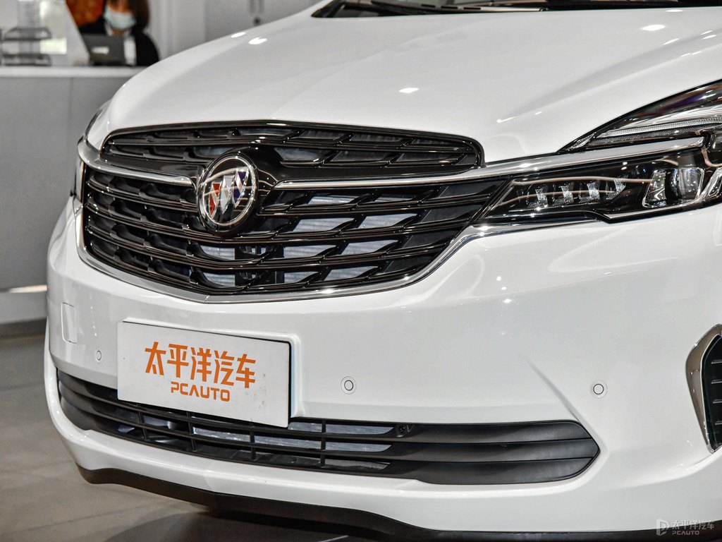 雪域白別克GL8車頭外觀圖片