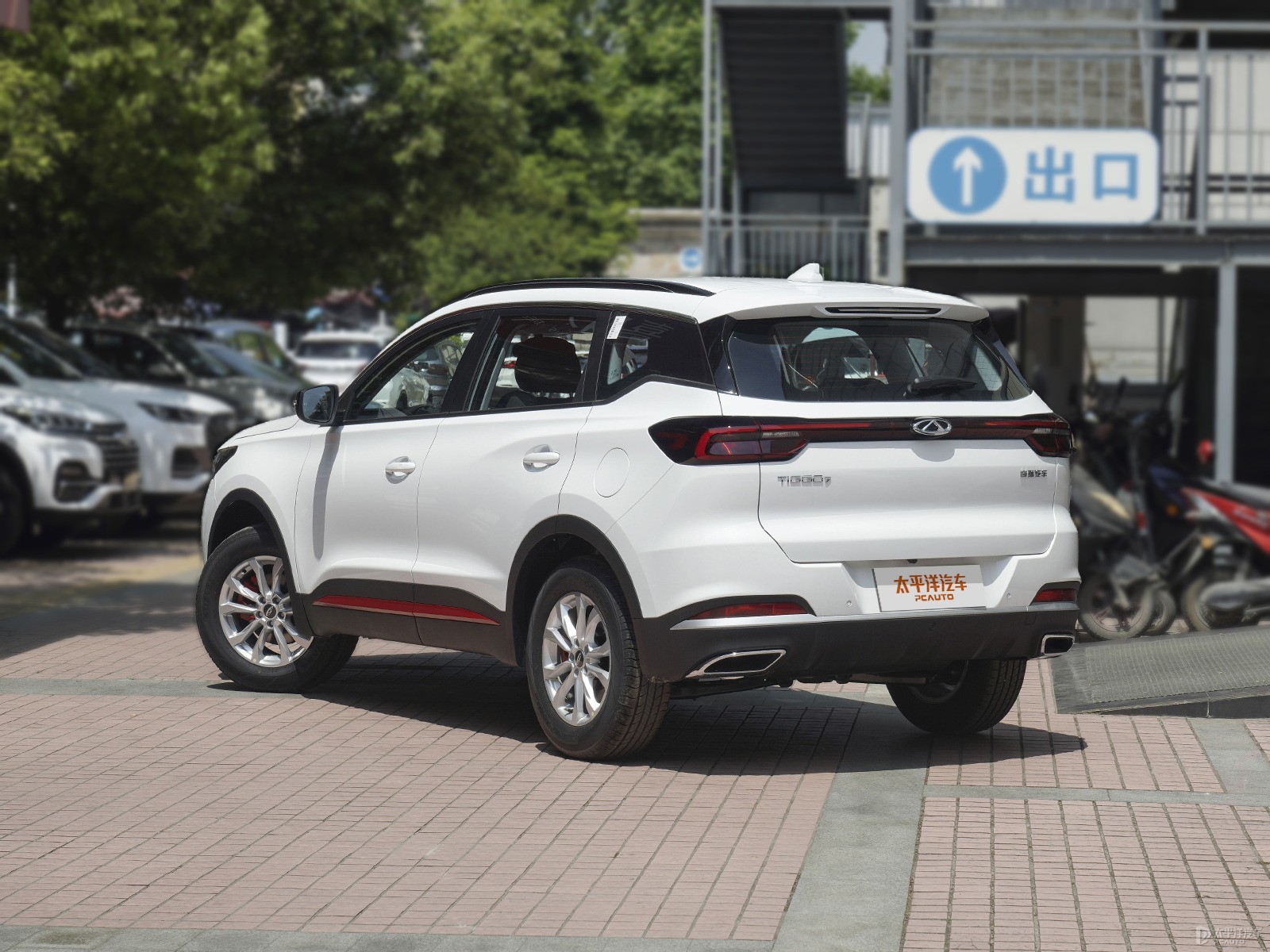 珍珠白瑞虎7整車外觀外觀圖片