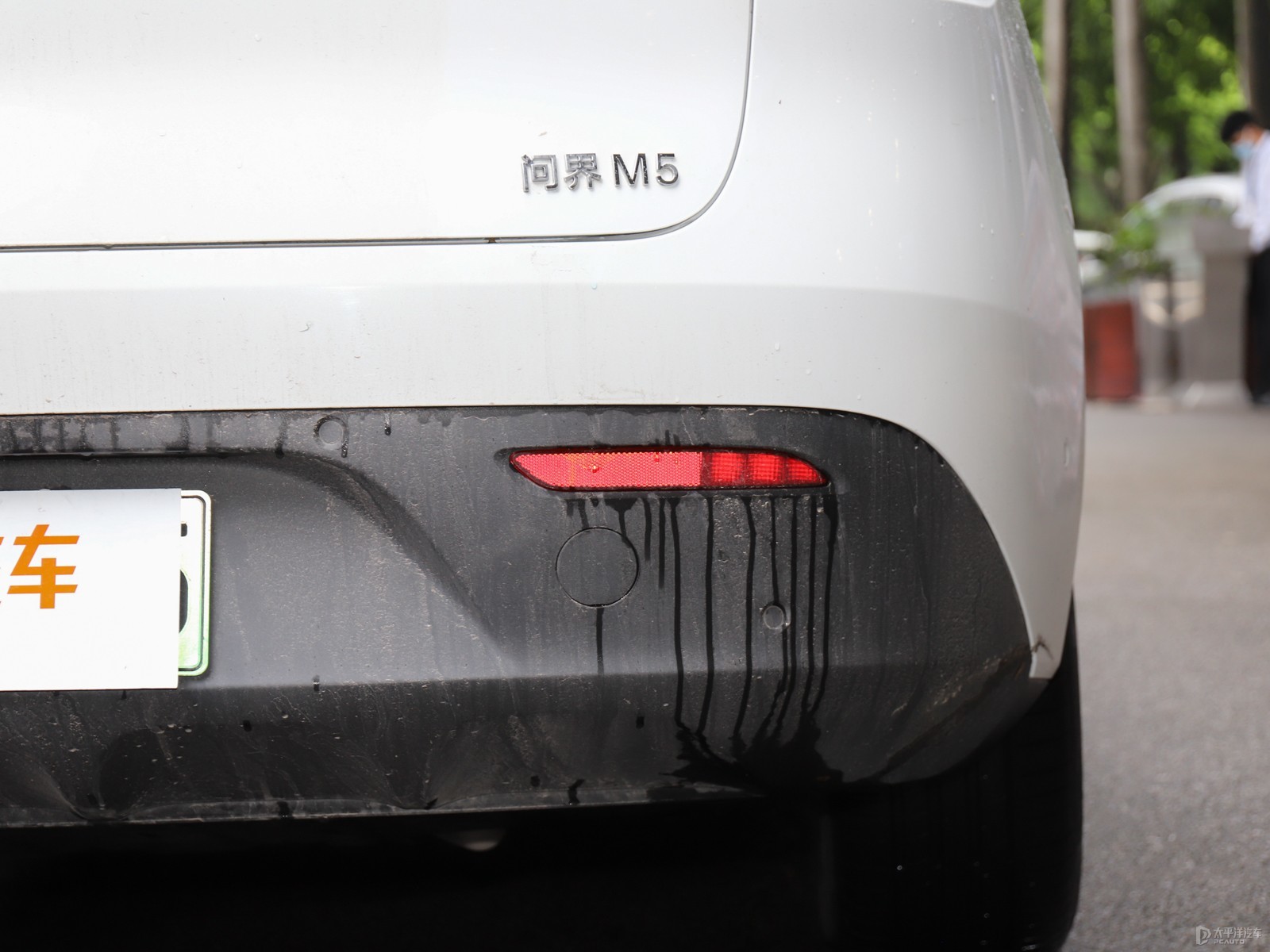 問(wèn)界M5外觀高清大圖