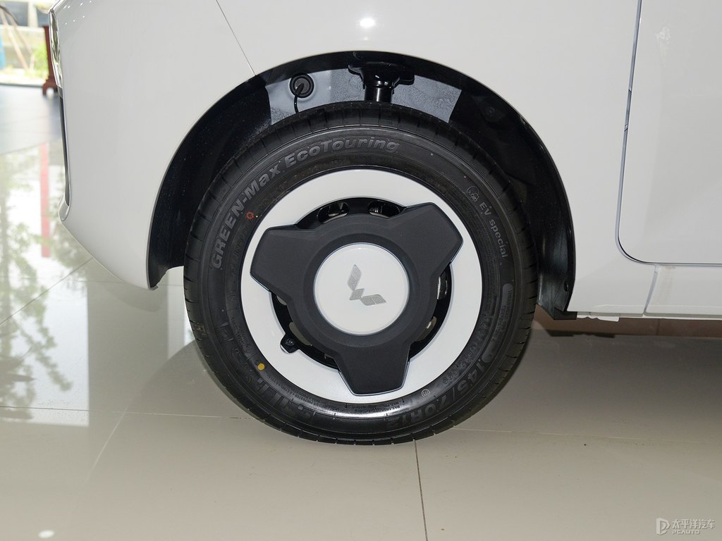 星云白宏光MINIEV車身外觀圖片