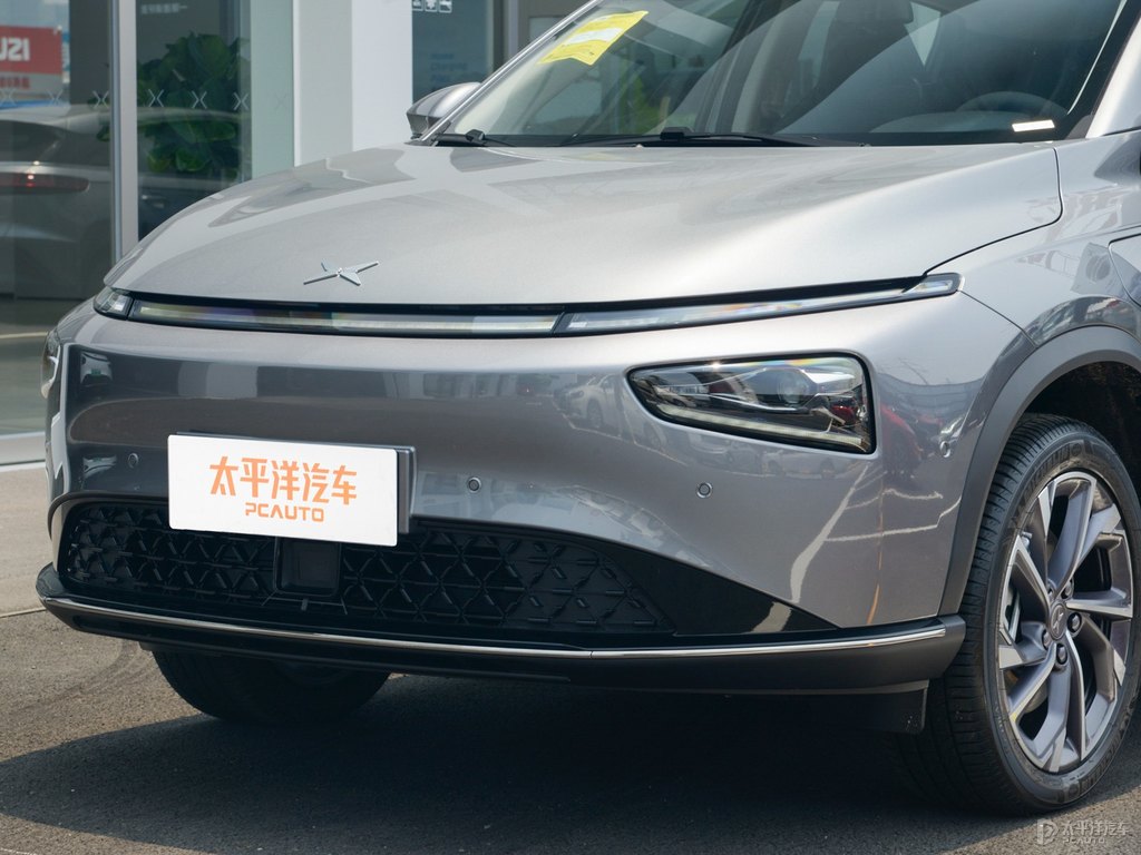 冷峻灰小鵬G3車頭外觀圖片