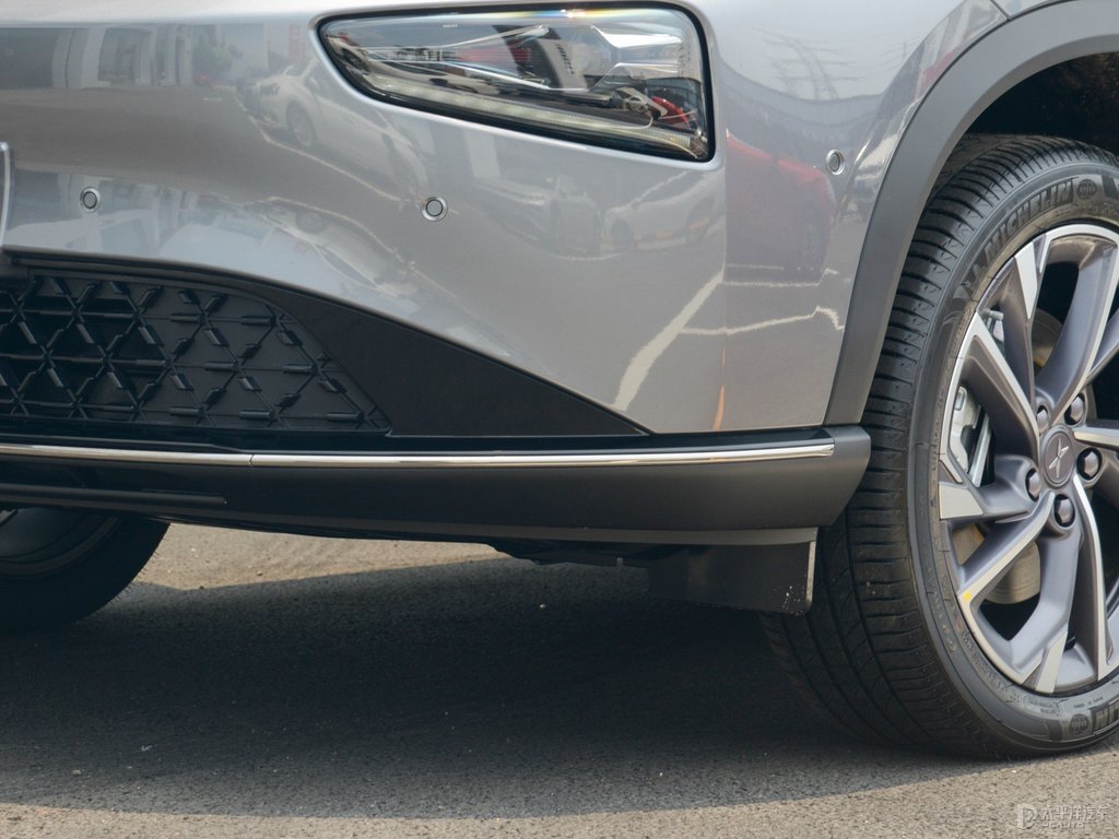 冷峻灰小鵬G3車頭外觀圖片