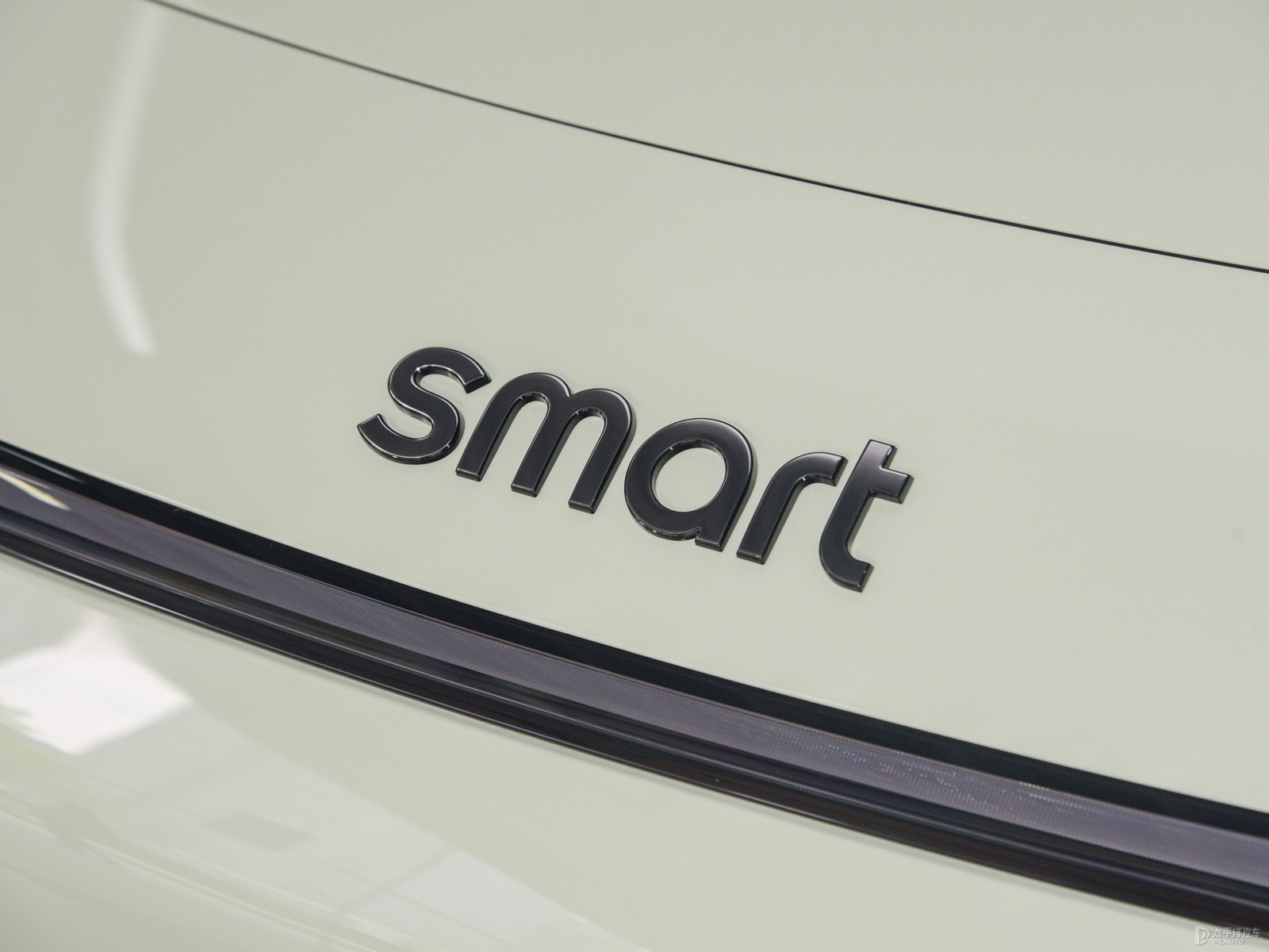 smart精靈#1外觀高清大圖
