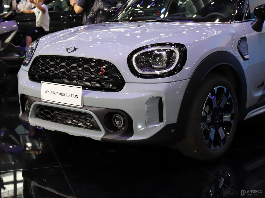 MINI COUNTRYMAN܇^^DƬ