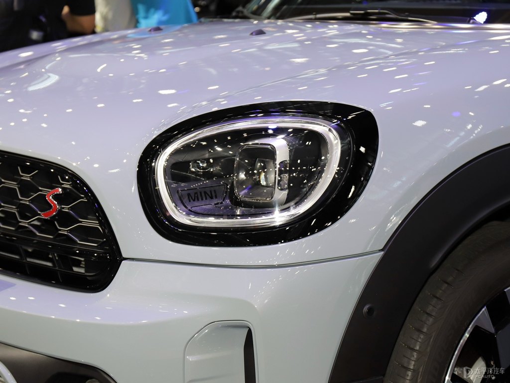 MINI COUNTRYMAN܇^^DƬ