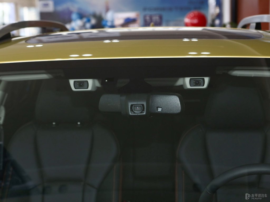 摩登珠光黃斯巴魯XV車(chē)身外觀圖片