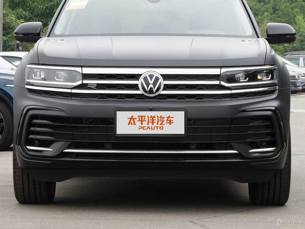 月巖灰途昂X車(chē)頭外觀圖片