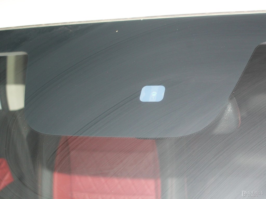 簡約白炮車身外觀圖片