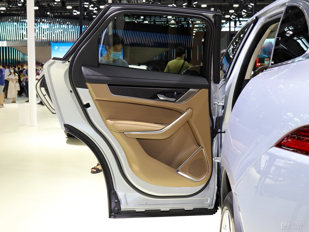 ݱF-PACE܇(ni)DƬ