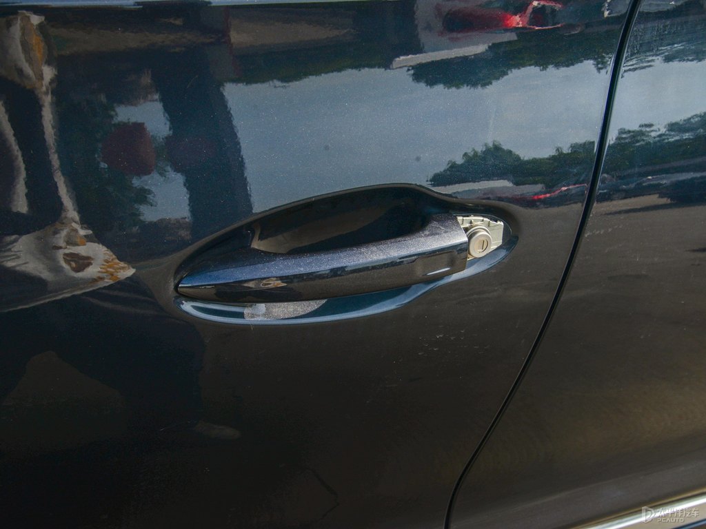 水星灰瑞虎8 PLUS車身外觀圖片