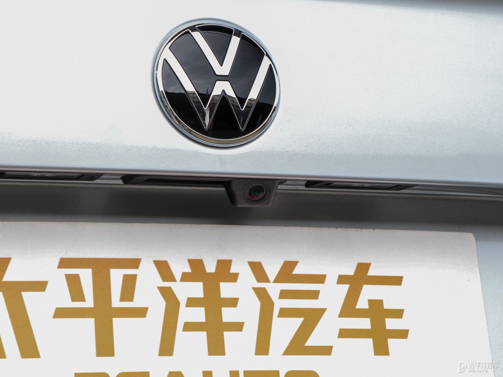 水晶銀速騰車尾外觀圖片