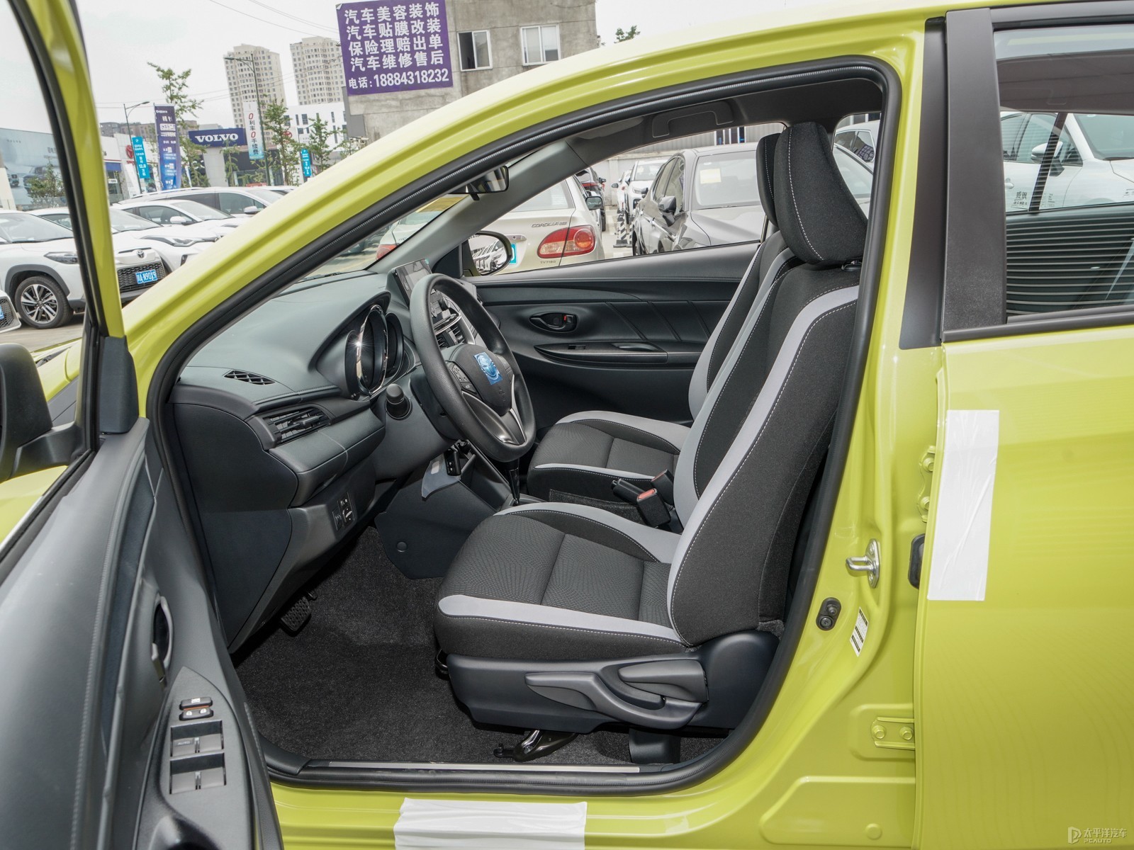 YARiS L 致炫空間高清大圖
