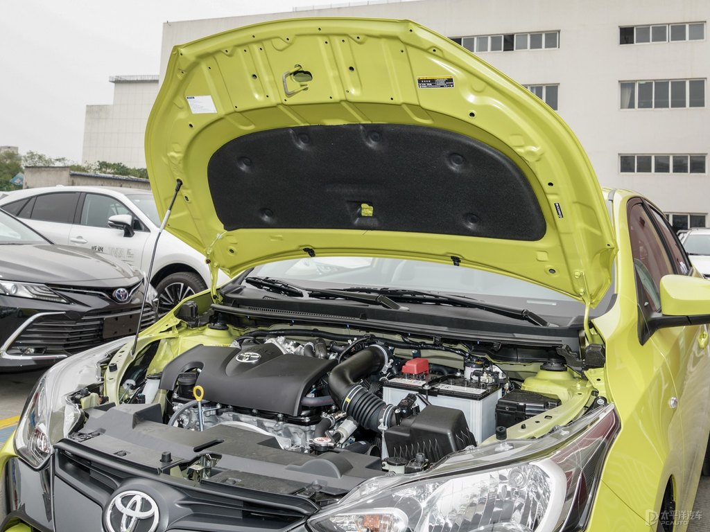檸檬黃YARiS L 致炫發(fā)動(dòng)機(jī)其它細(xì)節(jié)圖片