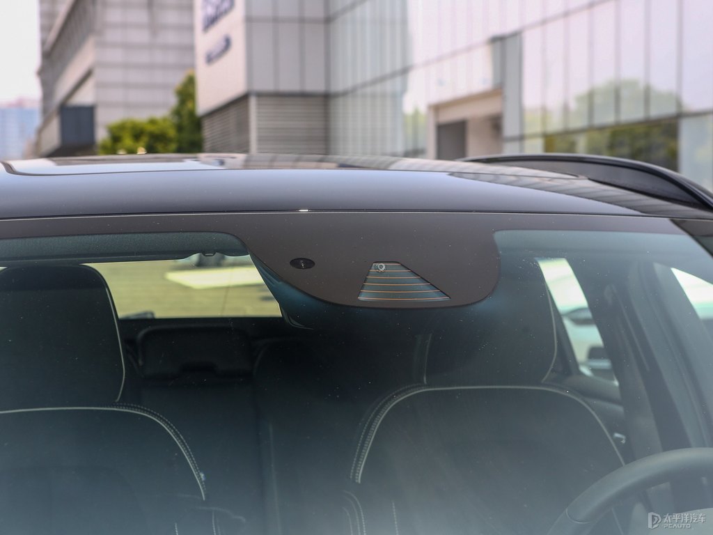 沃爾沃XC40車身外觀圖片