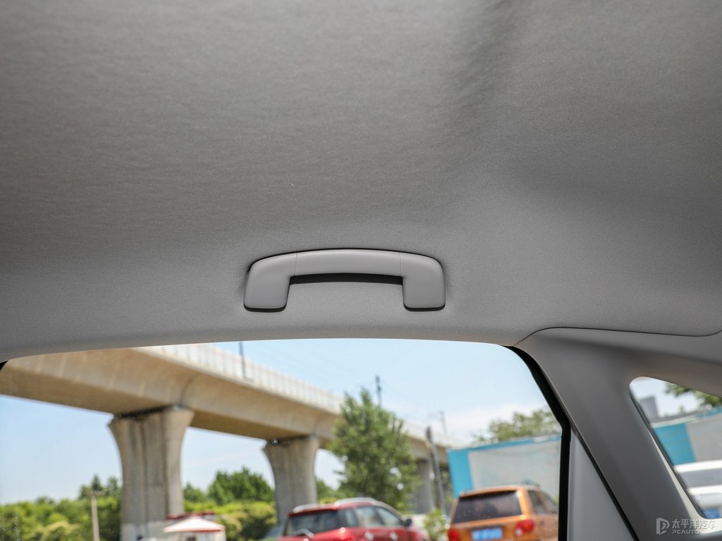 開場白朗逸車廂內(nèi)飾圖片