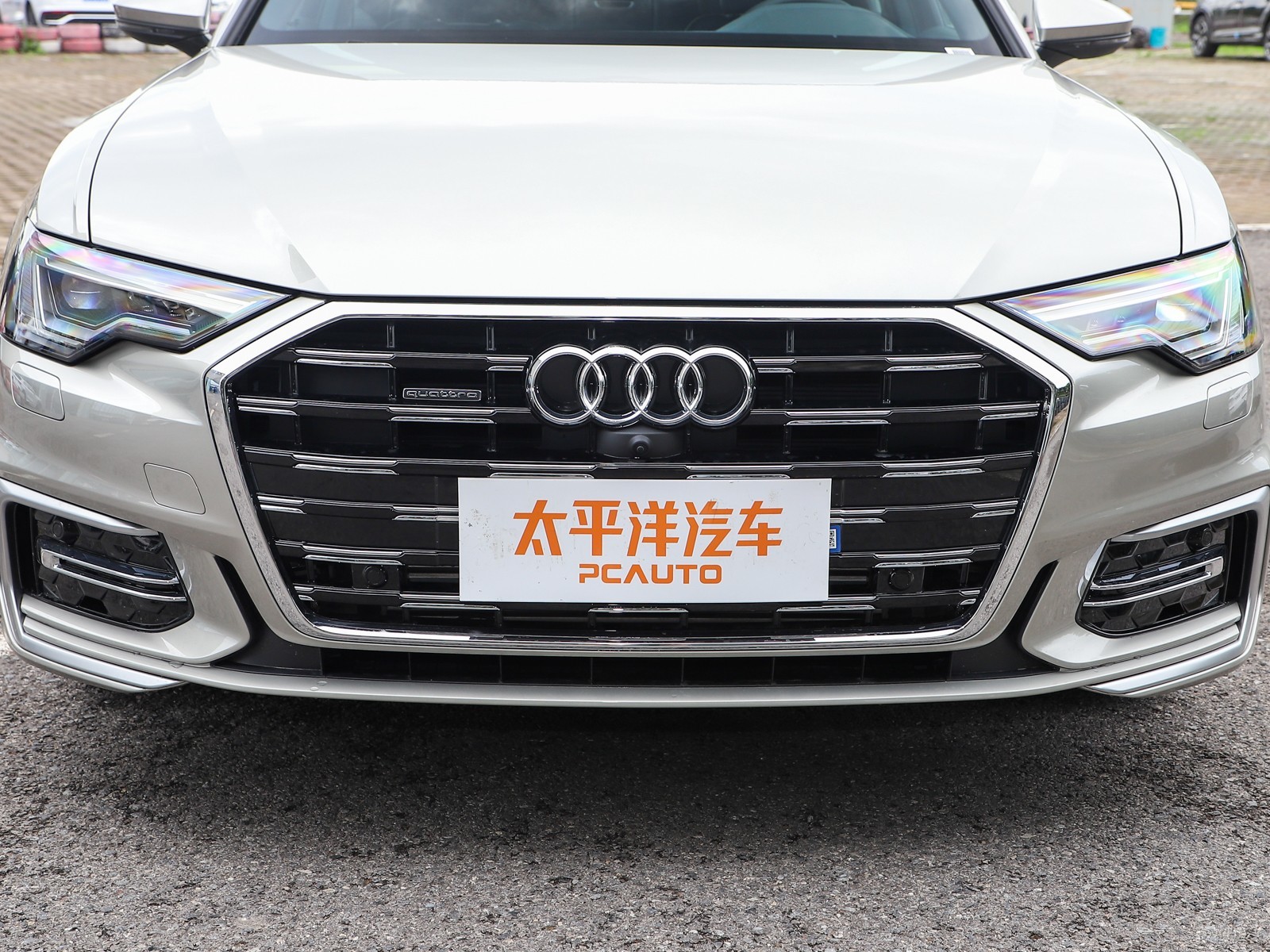 奧迪A6L外觀高清大圖
