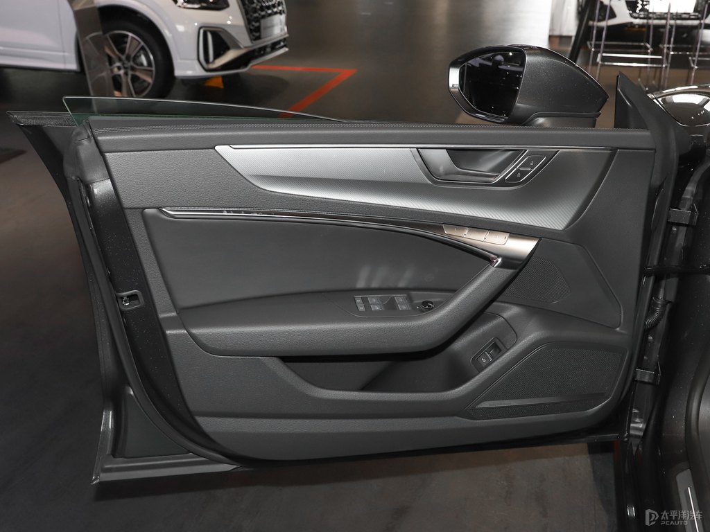 ChronosGrey奧迪A7車廂內(nèi)飾圖片