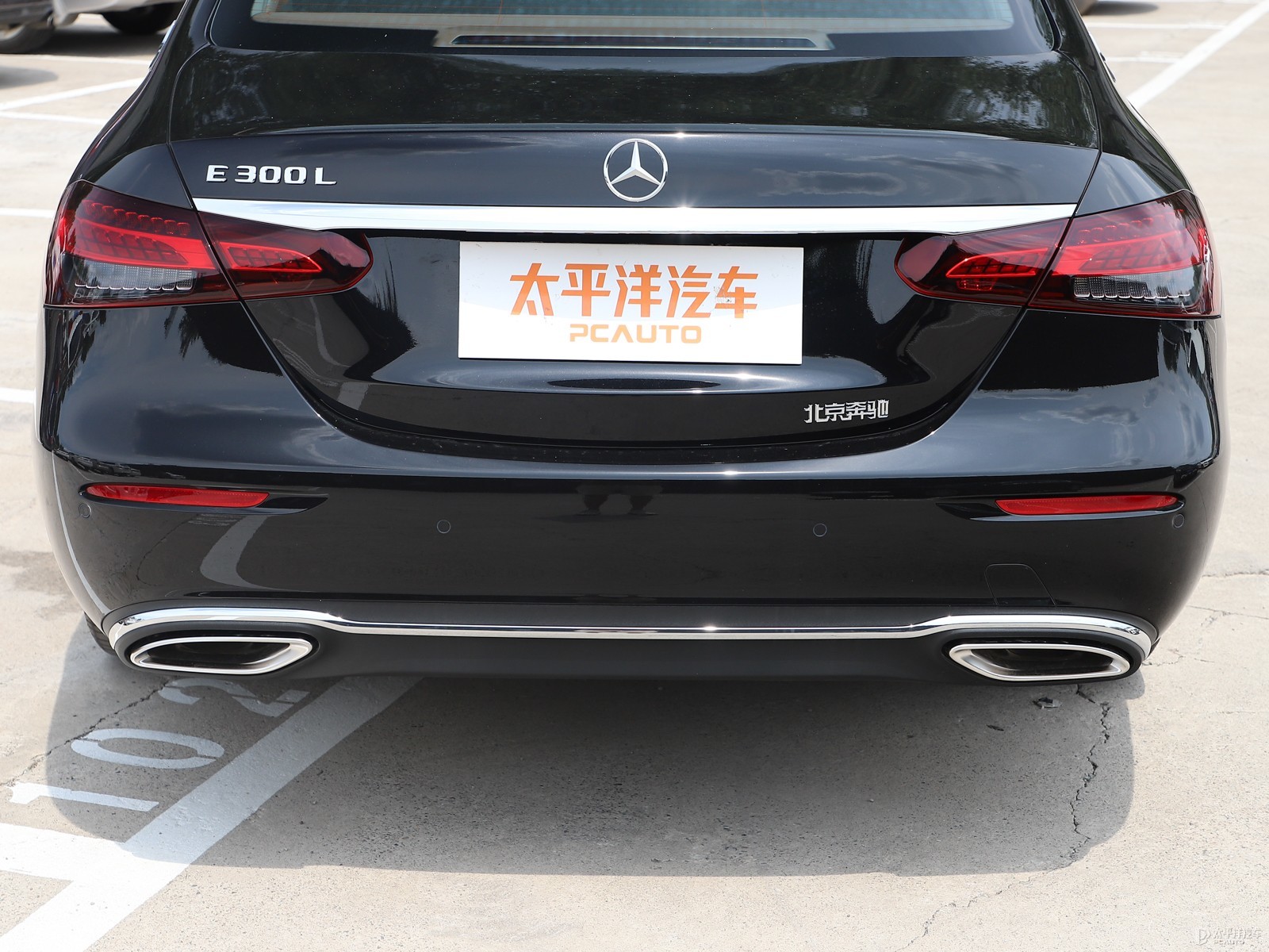 奔馳E級(jí)外觀高清大圖