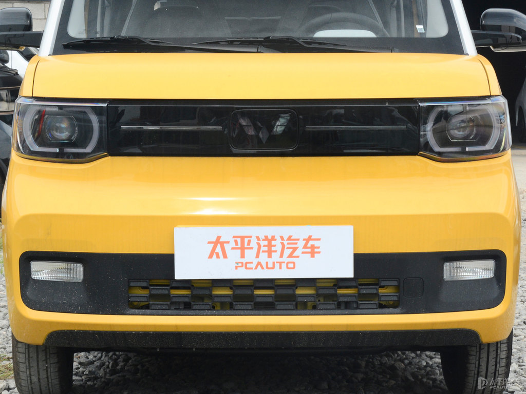 白色+檸檬黃宏光MINIEV車(chē)頭外觀圖片