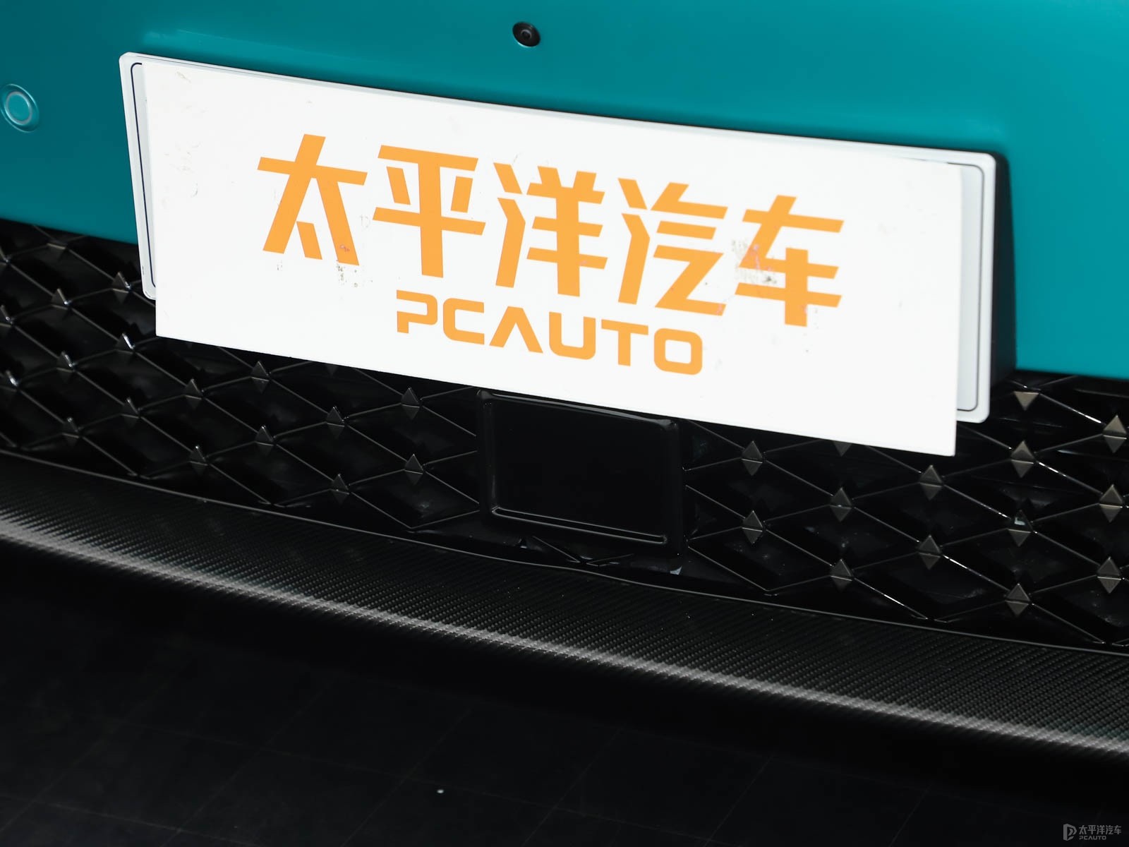 哪吒S外觀高清大圖