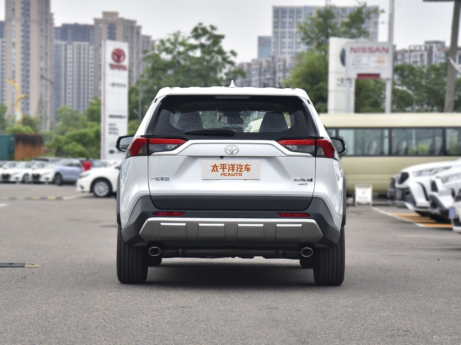 RAV4榮放外觀高清大圖