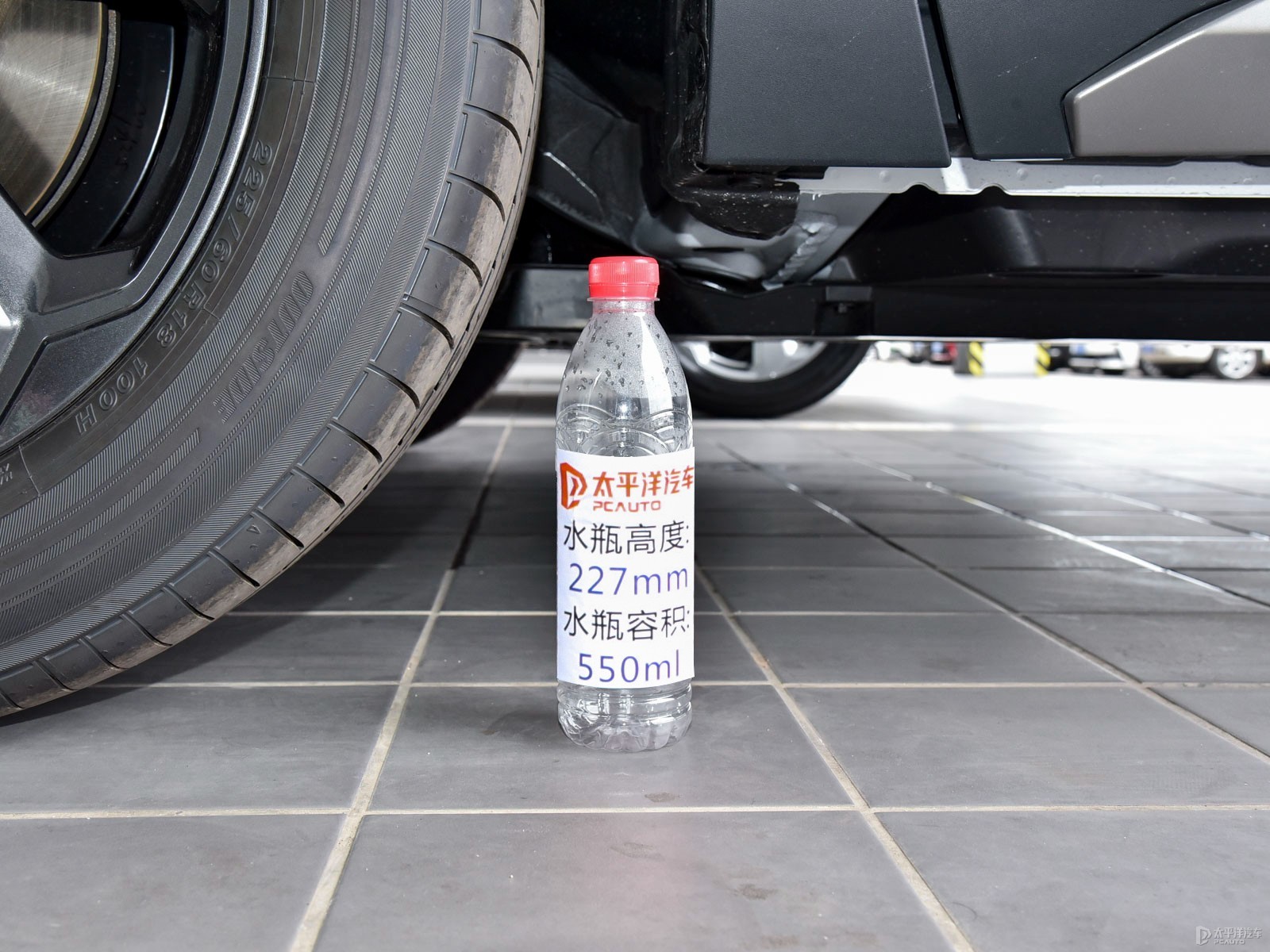 RAV4榮放外觀高清大圖