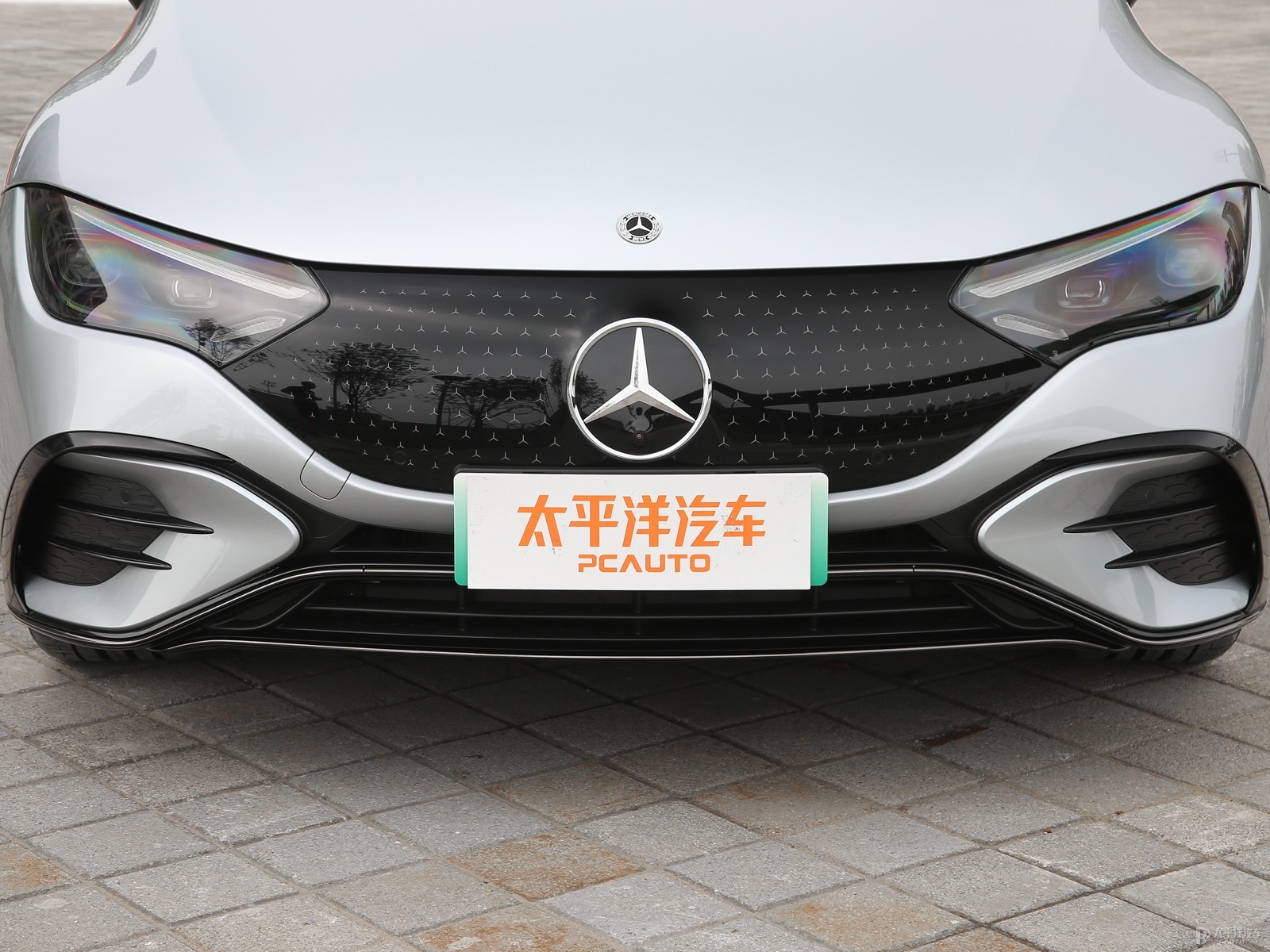 奔馳EQE外觀高清大圖