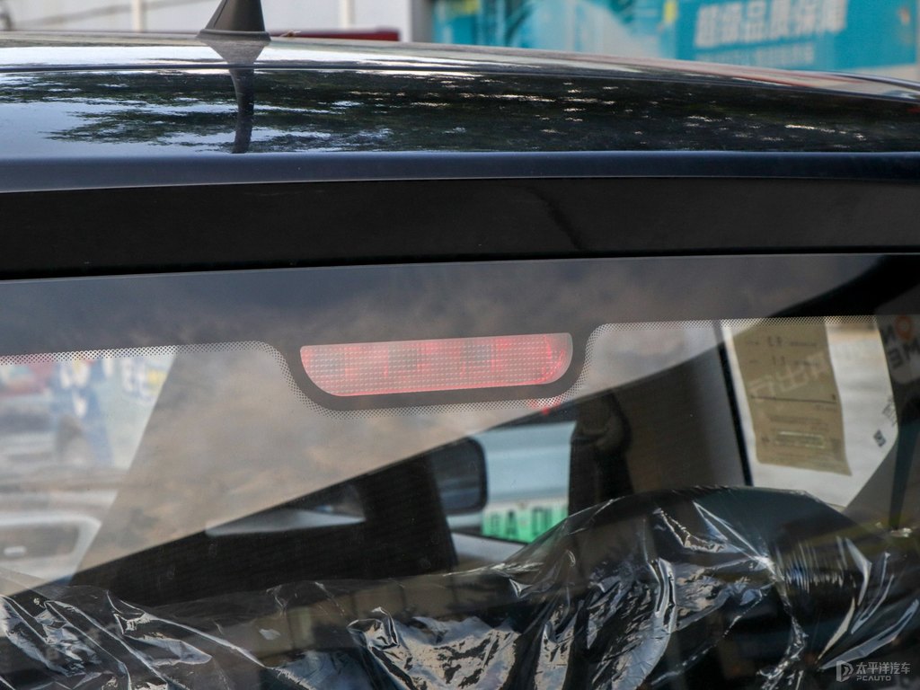 黑色+梅洛藍(lán)宏光MINIEV車尾外觀圖片