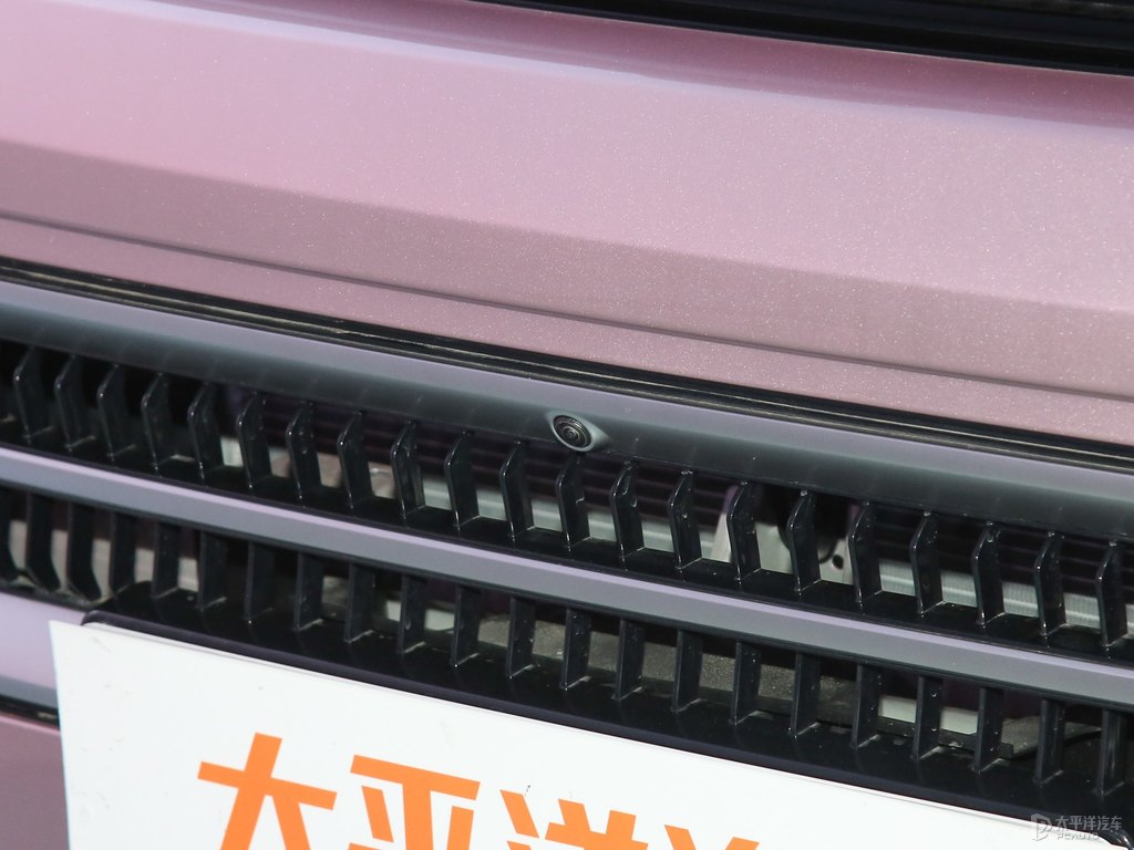 真愛粉吉利ICON車頭外觀圖片