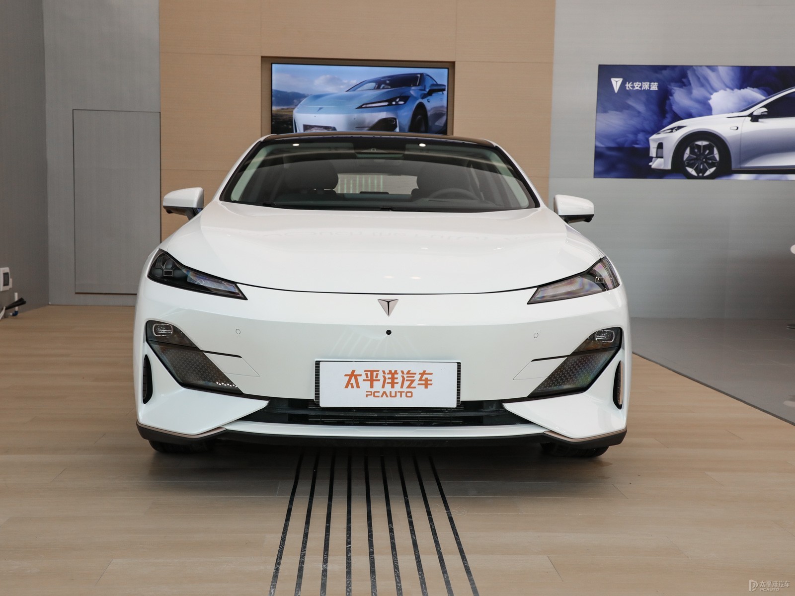 深藍(lán)SL03外觀高清大圖